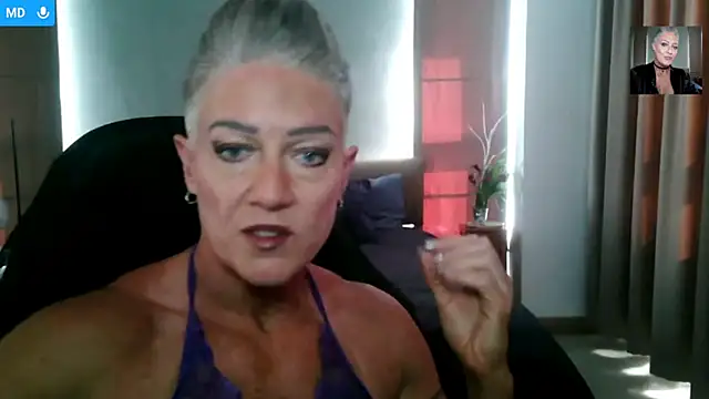 Snapshot of Devon2020 chatting on 03.03.26 Devon2020 online show from 03.03.26