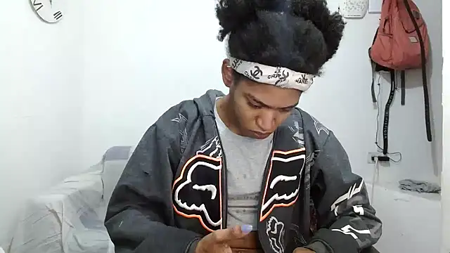 angelamarie1 online show from 11.10.25