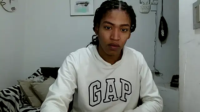 angelamarie1 online show from 04.06.26