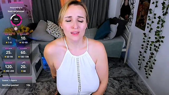 Karinella x online show from 03.22.25