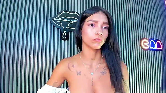 LauraAristizabal online show from 01.21.25