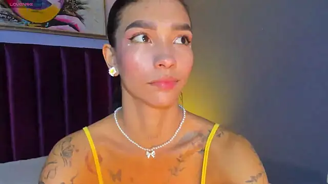 LauraAristizabal online show from 04.03.26