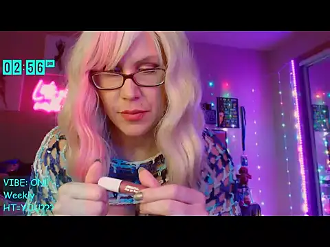 EmmaIsHere online show from 06.26.26