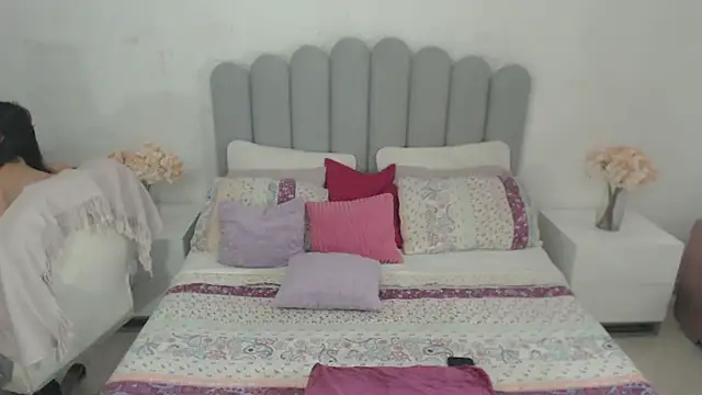 Snapshot of X6uldv8xdollxxx chatting on 11.02.25 X6uldv8xdollxxx online show from 11.02.25