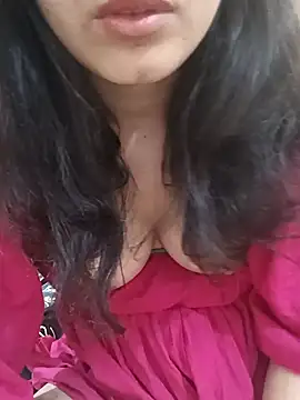 CuteSarikaLIVE online show from 03.18.25