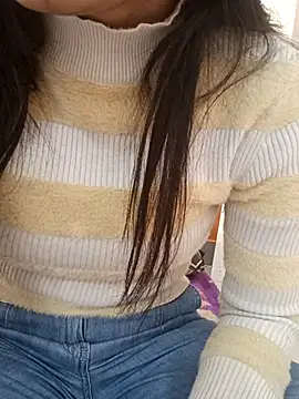 CuteSarikaLIVE online show from 02.04.26