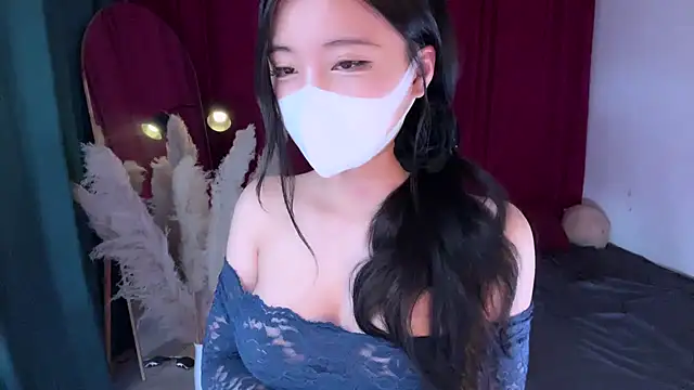 alaia-EDP online show from 11.10.25