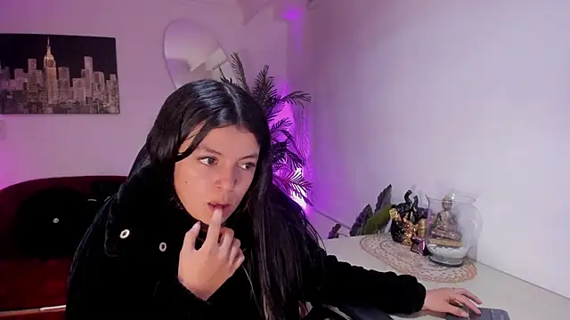 Meghan320 online show from 02.24.26