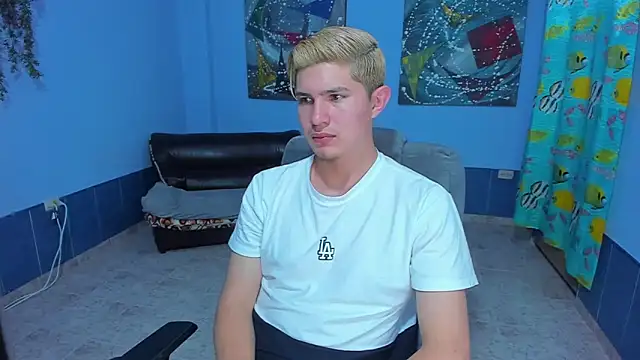 patrik 027 online show from 10.13.25