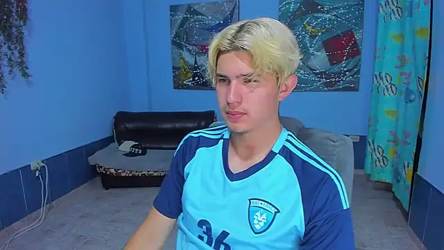 patrik 027 online show from 10.25.25