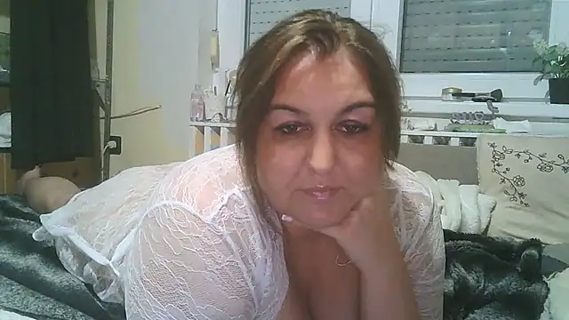 Mileva88 online show from 10.13.25