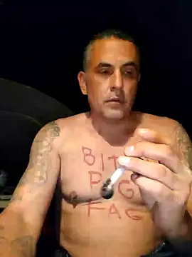 Snapshot of hardcok4u2abuse40 chatting on 12.11.24 hardcok4u2abuse40 online show from 12.11.24