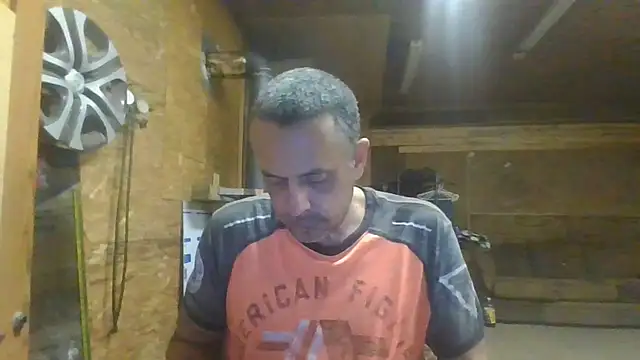 Snapshot of hardcok4u2abuse40 chatting on 02.11.25 hardcok4u2abuse40 online show from 02.11.25