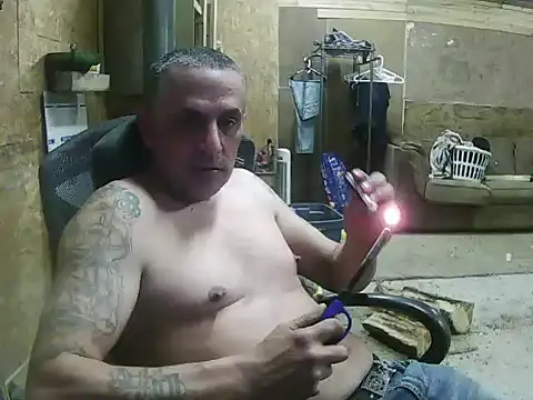 Snapshot of hardcok4u2abuse40 chatting on 02.23.25 hardcok4u2abuse40 online show from 02.23.25