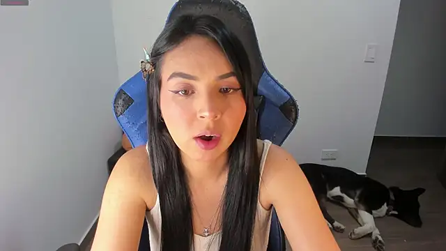 Miss Nicole online show from 10.05.25