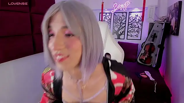 Yaki Tai online show from 03.04.25