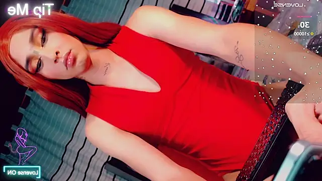 Snapshot of CharlotteBigCock chatting on 02.25.25 CharlotteBigCock online show from 02.25.25