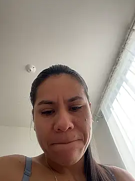 Snapshot of Reggie-Liam chatting on 01.10.26 Reggie-Liam online show from 01.10.26