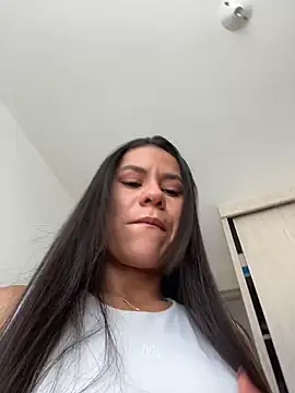 Snapshot of Reggie-Liam chatting on 02.28.26 Reggie-Liam online show from 02.28.26