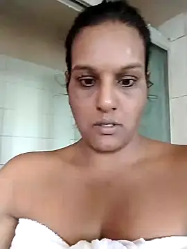 NWC4LYF online show from 09.15.25