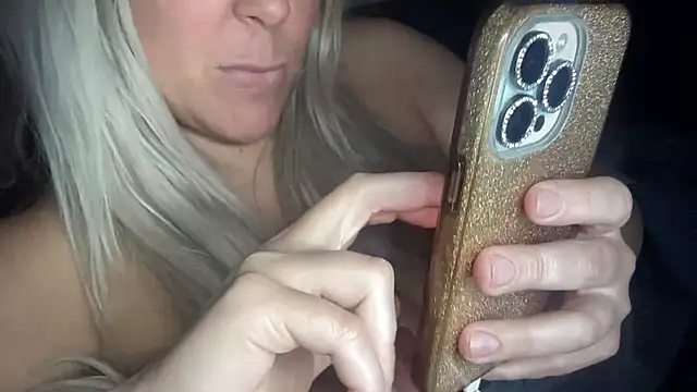 Bustyblondebabe32 online show from 01.13.25
