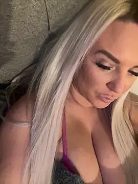 Bustyblondebabe32 online show from 01.16.25