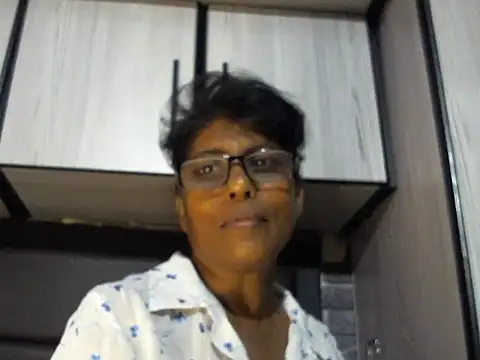 MsAttitude online show from 04.16.26