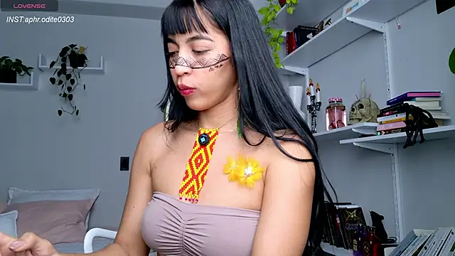 Nikol-JE online show from 10.25.25