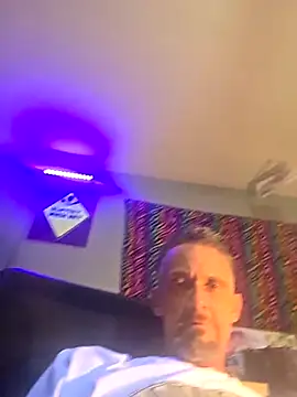 hotnicz10 online show from 11.26.25