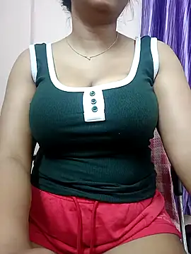 Snapshot of Nia__09 chatting on 02.11.25 Nia  09 online show from 02.11.25