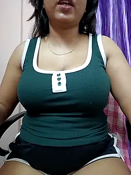 Snapshot of Nia__09 chatting on 03.03.25 Nia  09 online show from 03.03.25