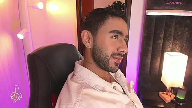 ItsMeEros online show from 11.27.25