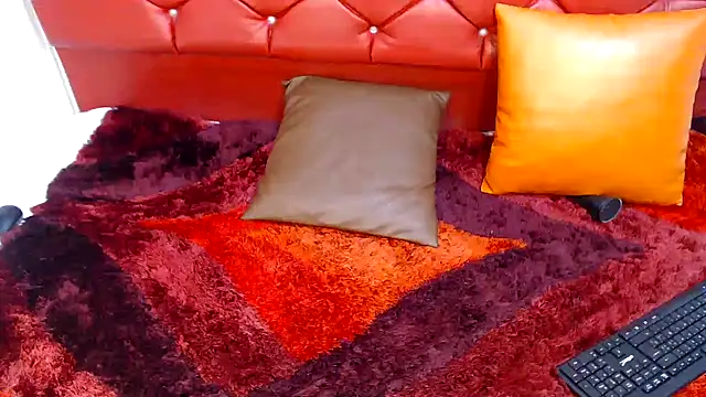 Snapshot of dirtydolltsx chatting on 10.26.25 dirtydolltsx online show from 10.26.25