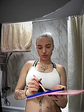 pinkstar  online show from 11.04.25