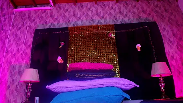 naomi kyse online show from 09.12.25