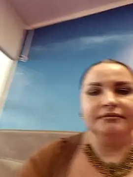 Snapshot of GeorgiaLerox chatting on 04.20.26 GeorgiaLerox online show from 04.20.26