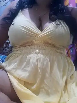 chubby wife online show from 01.24.25