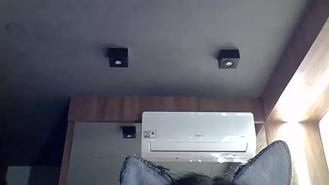 Skinny-Kitten online show from 01.09.26