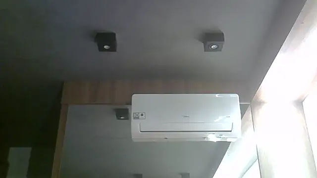 Skinny-Kitten online show from 02.03.26