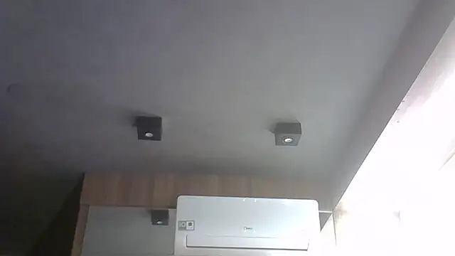 Skinny-Kitten online show from 02.04.26