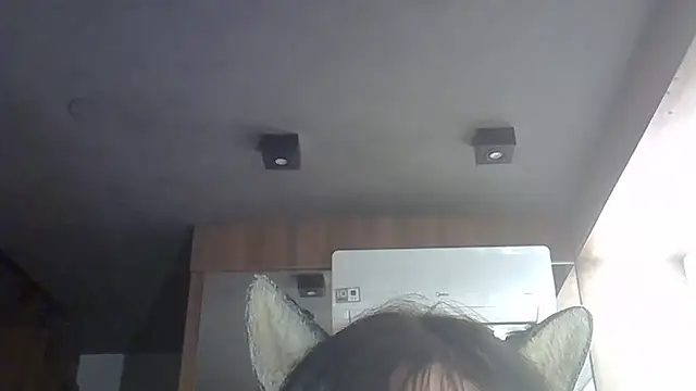 Skinny-Kitten online show from 03.05.26