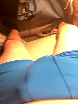 Snapshot of prekumstud chatting on 10.11.25 prekumstud online show from 10.11.25