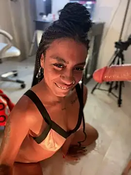 ATENEA SEXXXY online show from 02.13.25