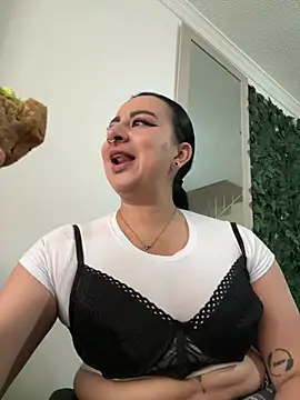 Abril Luv online show from 03.06.26