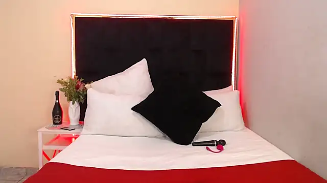 CancerGodessX online show from 02.15.25