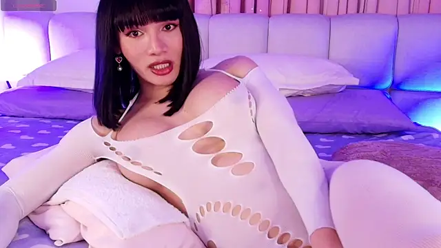 sweetieluna01 online show from 09.27.25