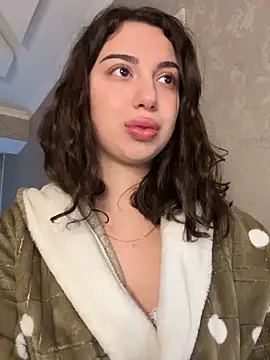 Snapshot of Tasty_Nora chatting on 12.25.24 Tasty Nora online show from 12.25.24