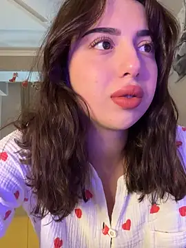 Snapshot of Tasty_Nora chatting on 02.12.25 Tasty Nora online show from 02.12.25