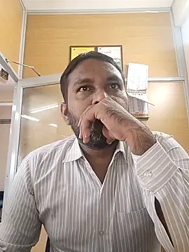 adicma123 online show from 10.15.25