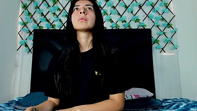 EmmaWilliamss online show from 01.22.25